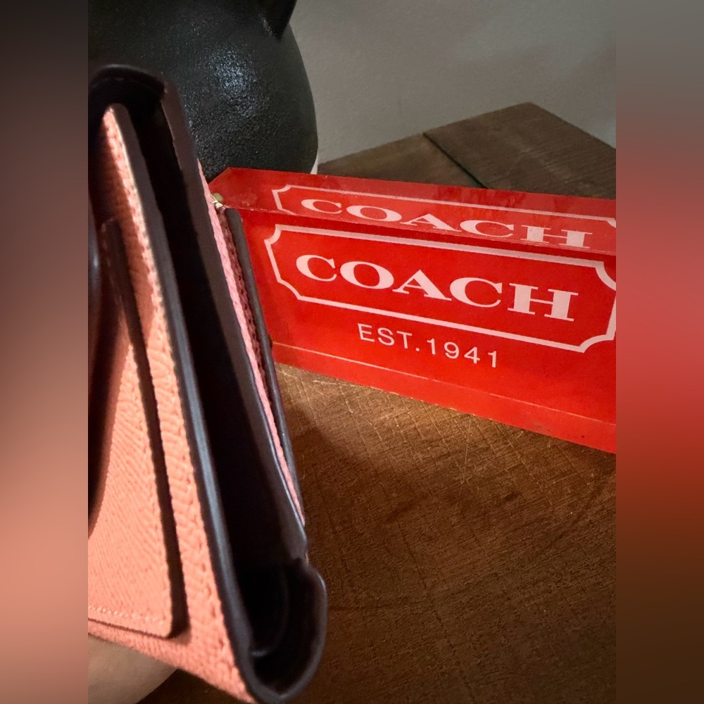 Coach Wyn Compact Pink Wallet - Picture 5 of 11